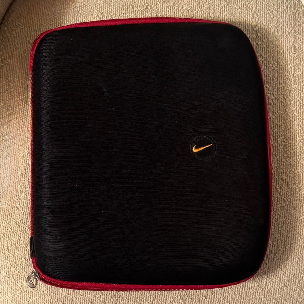 Vintage 1990s Nike Mead 3-Ring Binder Zipper Hardcase Organizer Retro Black/Red